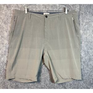 7 Diamonds Performance Mens Striped 10" Tan Shorts - Size 40